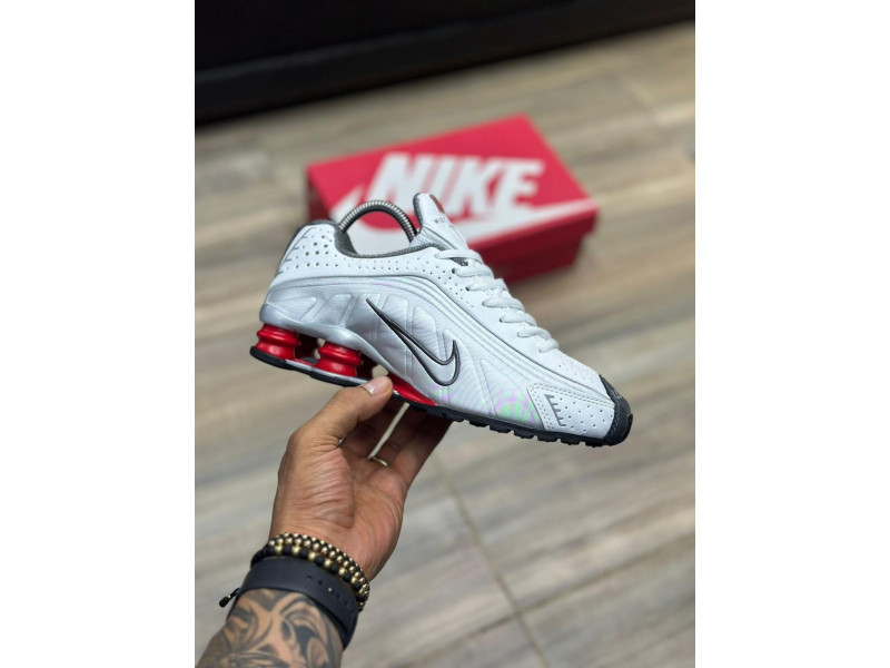 Nike Shox