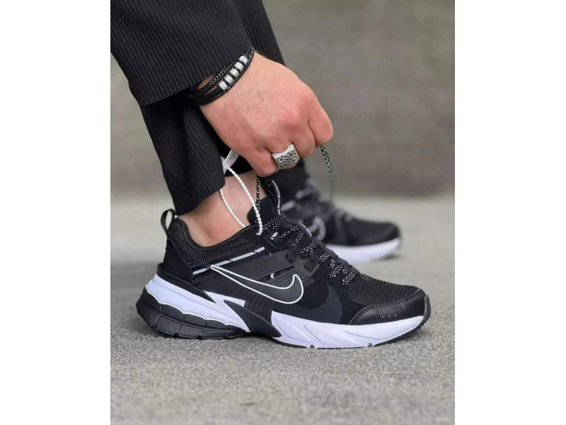 Nike V2K