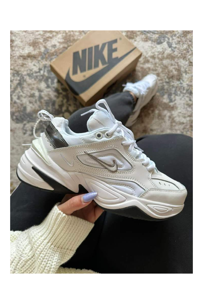 Nike Tekno